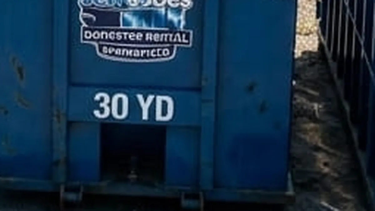 30 yard dumpster rental in Springfield, MO 30 yard dumpster rental in Springfield, MO